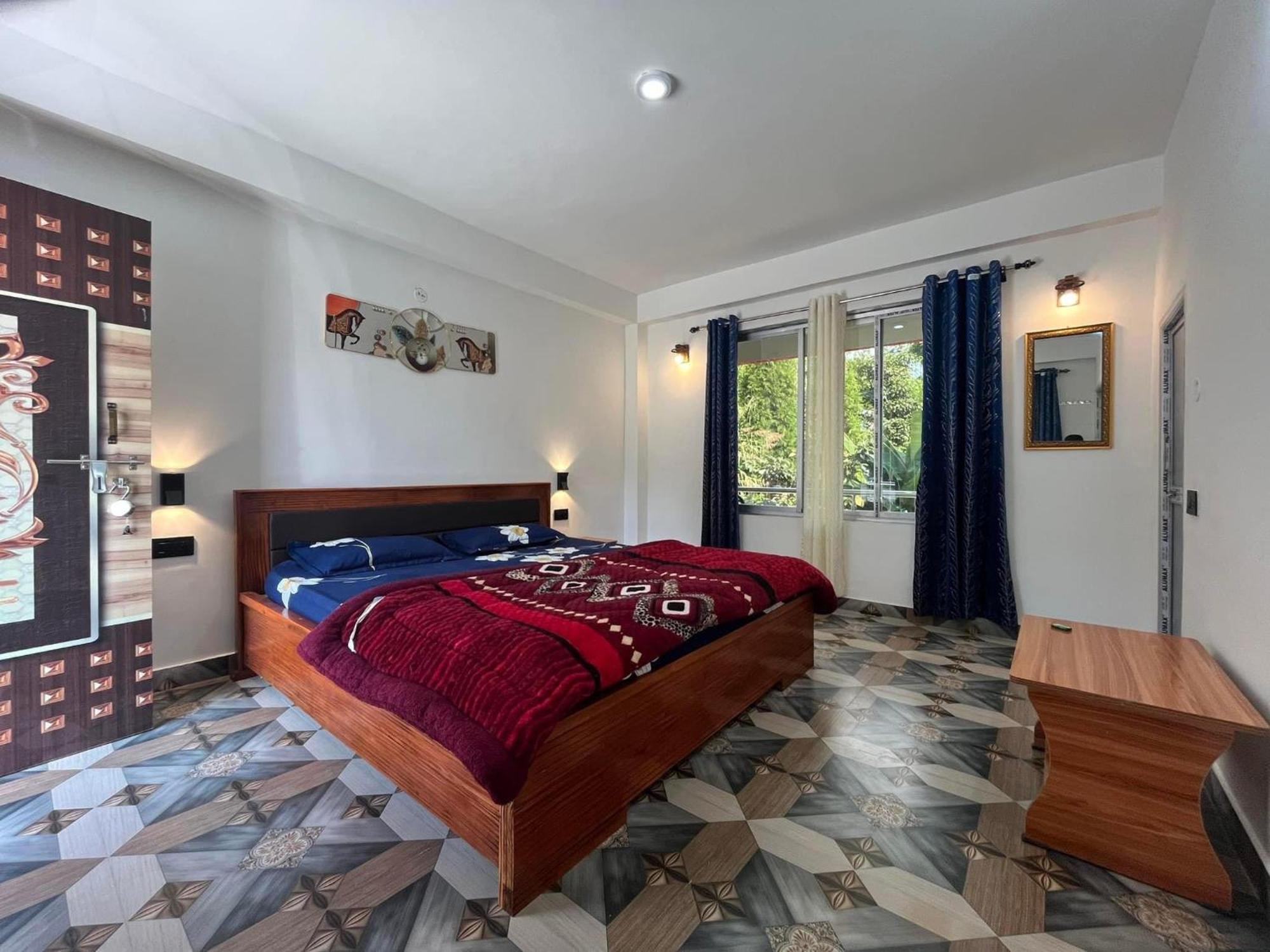Pradhan Homestay Mirik - Homestay Beside Mirik Lake Exterior photo