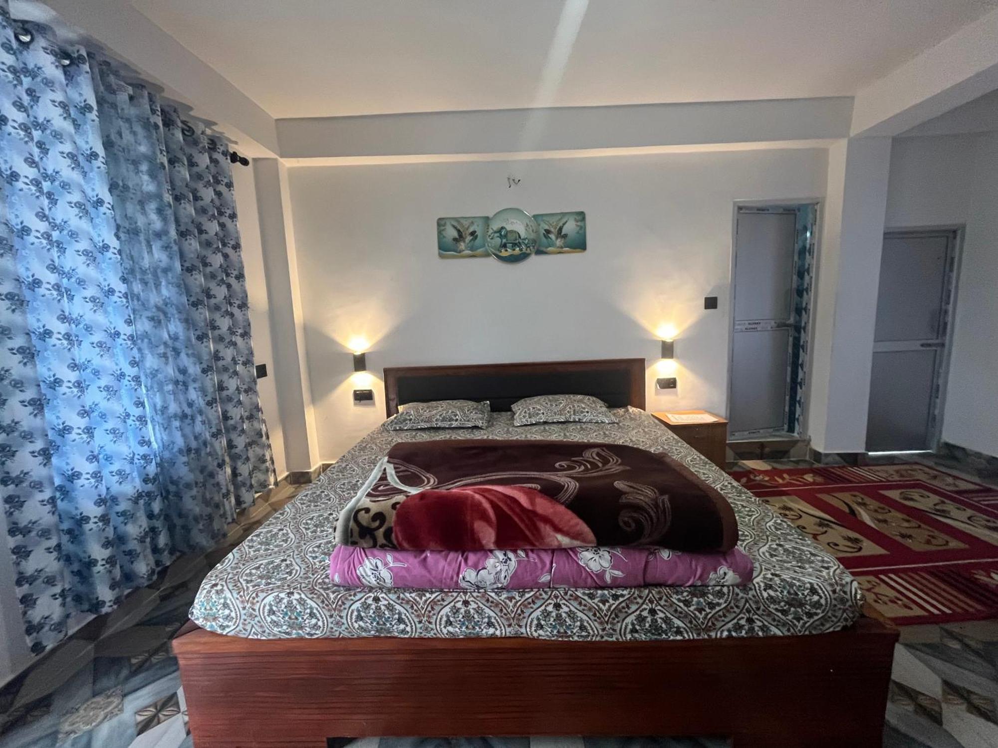 Pradhan Homestay Mirik - Homestay Beside Mirik Lake Exterior photo